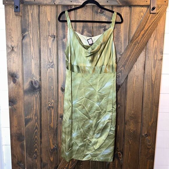 Due Per Due Dresses & Skirts - Due Per Due Silk Slip Wrap Midi Watercolor Dress